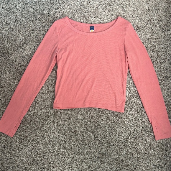 Old Navy Kids XL Long Sleeve Coral Top - Picture 1 of 3